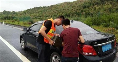 博乐永福道路救援